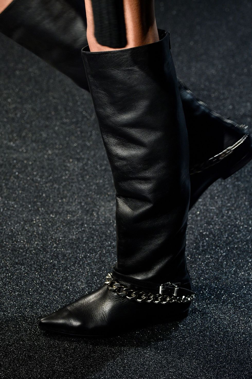 Footwear, Black, Boot, Shoe, Knee-high boot, Leg, Riding boot, Human leg, Fashion, Leather, 
