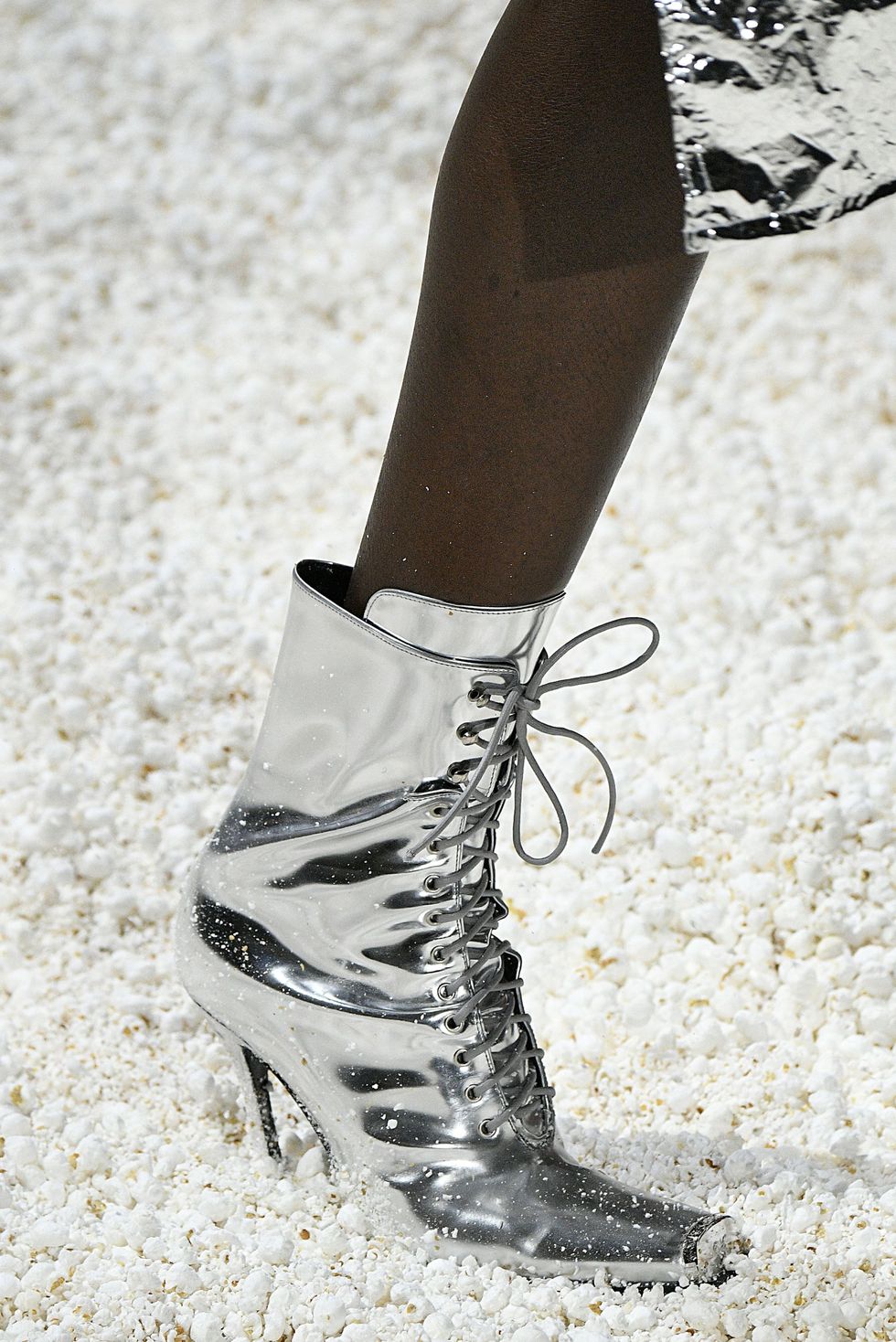Footwear, White, Shoe, Leg, Human leg, Fashion, Joint, Ankle, Boot, Black-and-white, 