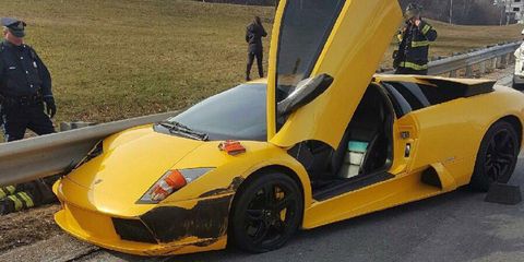 Este Murciélago es el primer Lamborghini accidentado en 2017