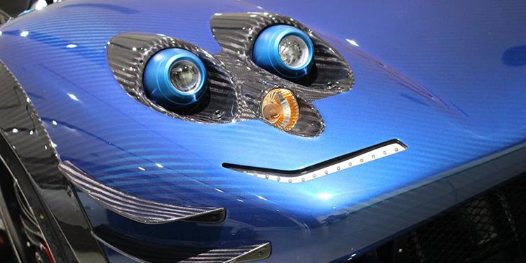 Blue, Automotive design, Automotive lighting, Headlamp, Automotive exterior, Grille, Hood, Car, Fender, Electric blue, 