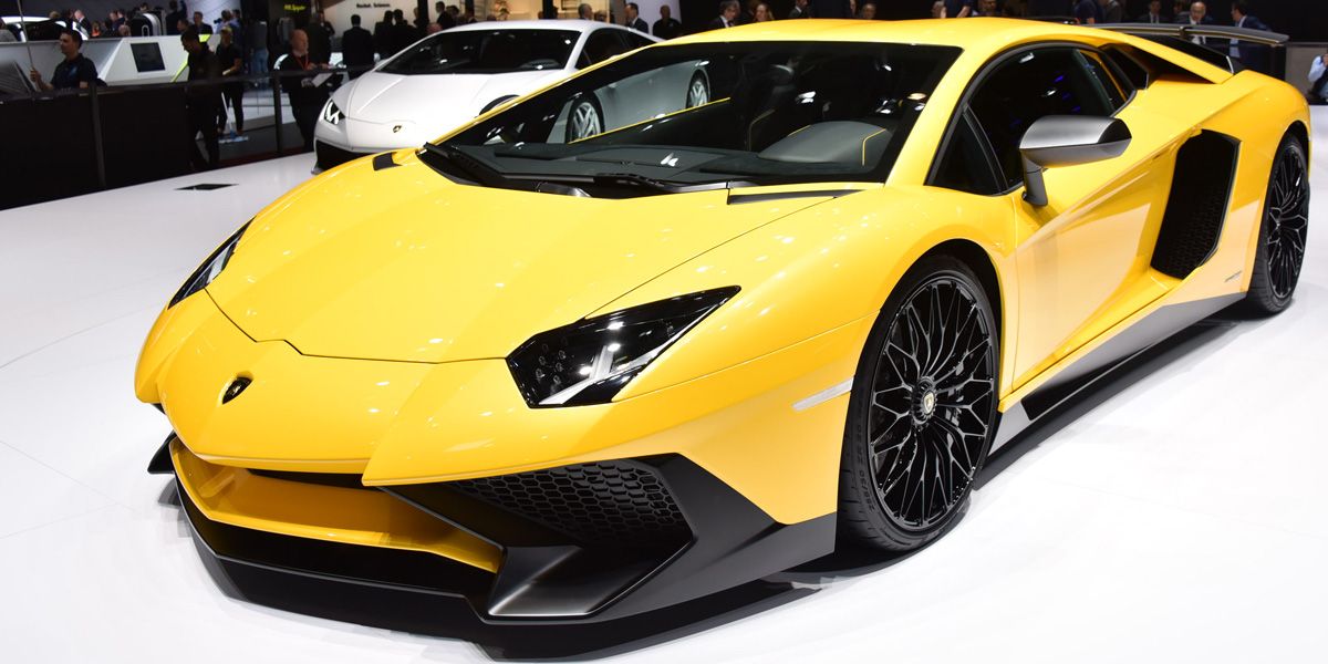 Lamborghini Aventador LP 750-4 SV: Vuelve el 'Superveloce'