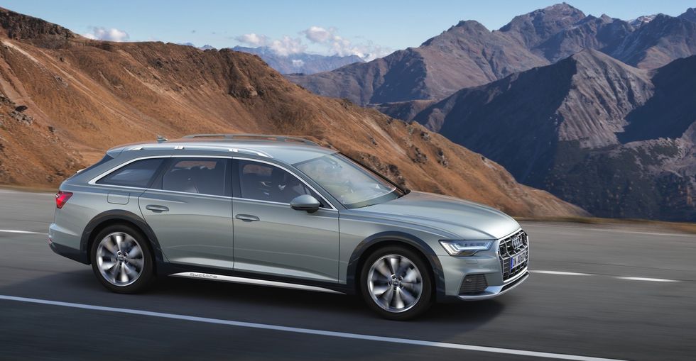 Land vehicle, Vehicle, Car, Audi, Luxury vehicle, Automotive design, Audi allroad, Motor vehicle, Personal luxury car, Full-size car, 