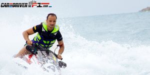 Surface water sports, Leisure, Fluid, Liquid, Outdoor recreation, Boardsport, Playing sports, Elbow, Wave, Surfing Equipment, 