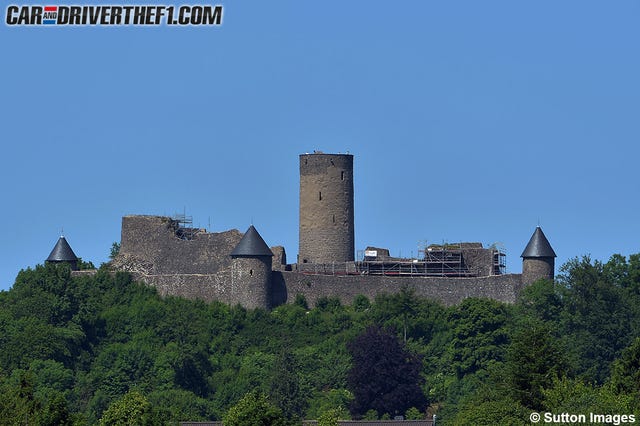 Vegetation, Property, Architecture, Facade, Wall, Building, Real estate, Landmark, Castle, Brick, 