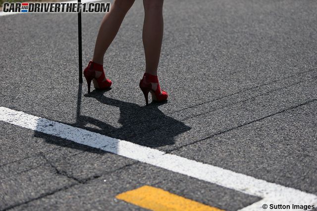 Human leg, Road surface, Asphalt, Carmine, Calf, Foot, Tar, Ankle, Lane, Toe, 