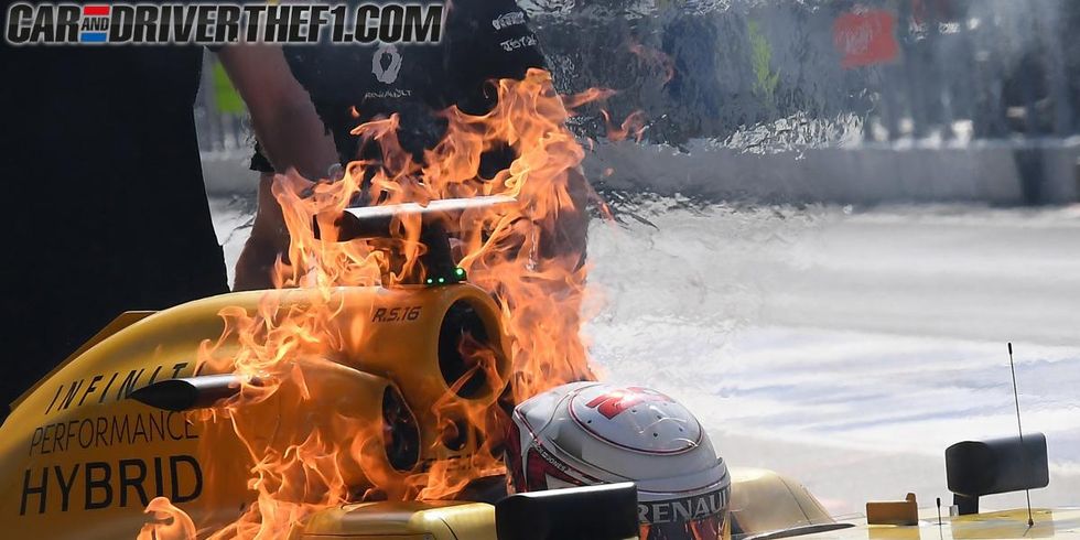 Automotive tire, Fire, Games, Flame, Race car, Machine, Heat, Video game software, Kit car, Synthetic rubber, 
