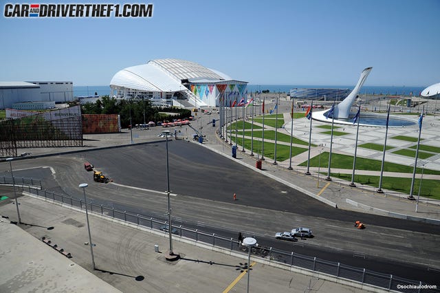 Road, Infrastructure, Road surface, Asphalt, Airliner, Street, Race track, Lane, Airport, Urban design, 