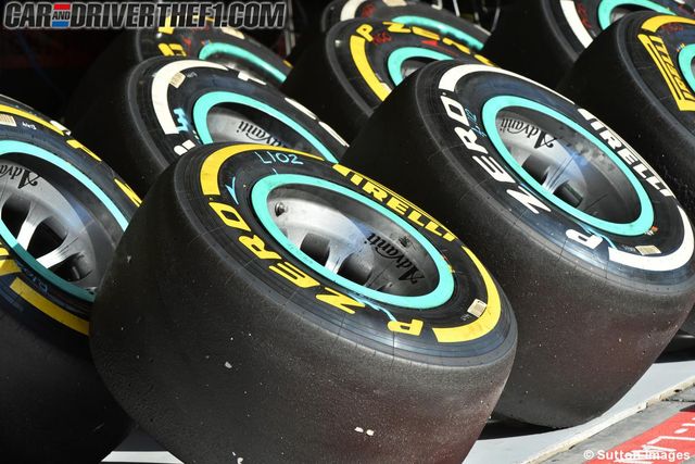 Automotive tire, Green, Automotive wheel system, Colorfulness, Formula one tyres, Synthetic rubber, Logo, Rim, Space, Symbol, 