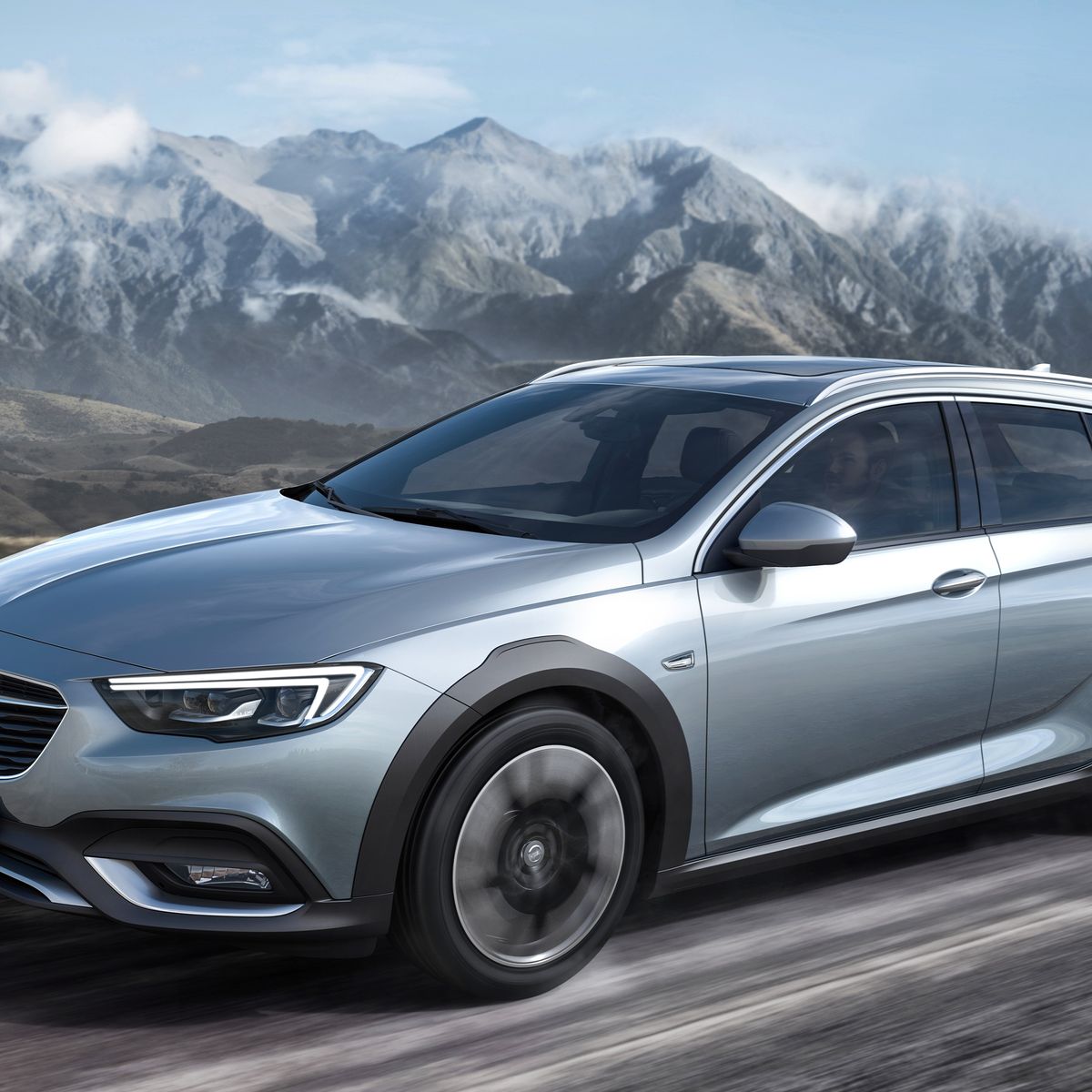 Opel Insignia 2018: todos los datos, equipamiento y precios en España