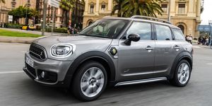 Land vehicle, Vehicle, Car, Motor vehicle, Automotive design, Mini, City car, Alloy wheel, Compact sport utility vehicle, Mini cooper, 