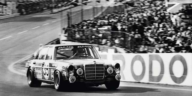 Land vehicle, Vehicle, Car, Regularity rally, Classic car, Coupé, Luxury vehicle, Mercedes-benz w108, Sedan, Racing, 