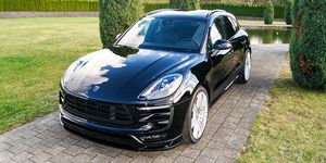 Land vehicle, Vehicle, Car, Motor vehicle, Luxury vehicle, Automotive design, Performance car, Rim, Sport utility vehicle, Porsche, 