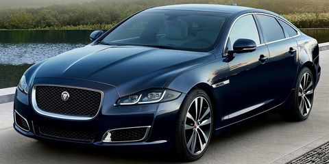 Land vehicle, Vehicle, Luxury vehicle, Car, Motor vehicle, Automotive design, Performance car, Personal luxury car, Jaguar xj, Sedan, 