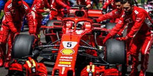 Formula one, Formula one car, Race car, Formula libre, Formula one tyres, Pit stop, Open-wheel car, Race track, Formula racing, Vehicle, 