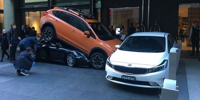 Land vehicle, Vehicle, Car, Motor vehicle, Kia motors, Automotive design, Mid-size car, Kia sportage, Kia cerato, Family car, 