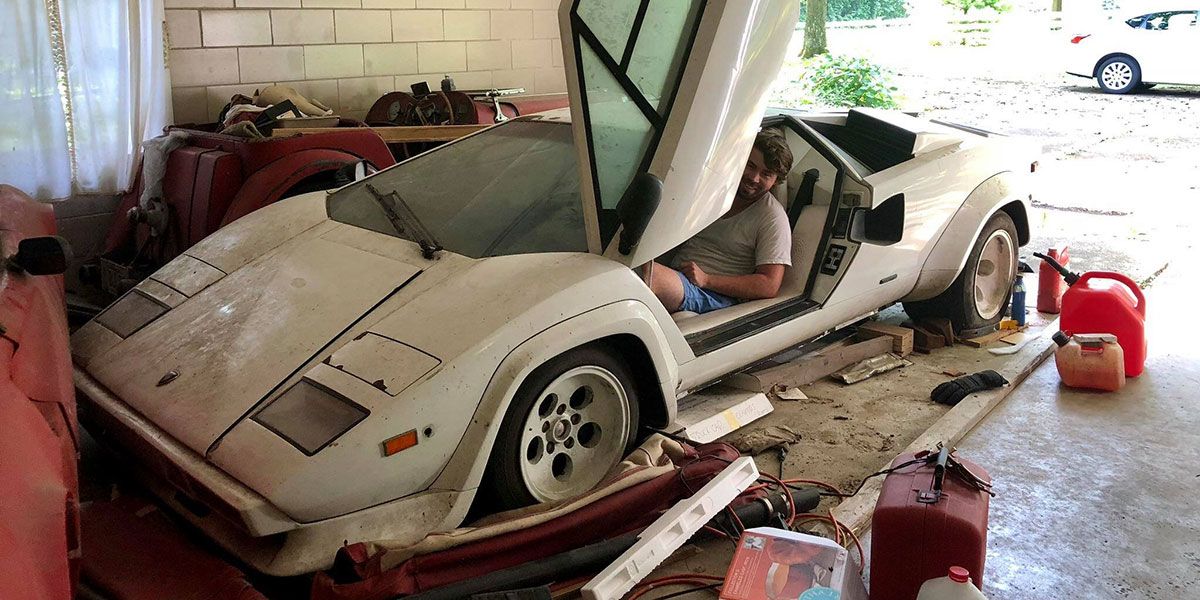 Este Lamborghini Countach abandonado demuestra que nunca sabes lo que  puedes encontrarte en la casa de tus abuelos