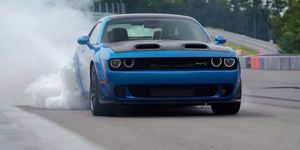 Land vehicle, Vehicle, Car, Muscle car, Automotive design, Hood, Bumper, Dodge challenger, Performance car, Sports car, 