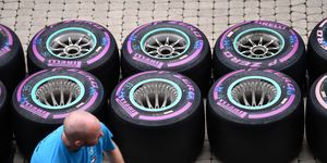 Tire, Automotive tire, Wheel, Rim, Alloy wheel, Pink, Auto part, Purple, Automotive wheel system, Spoke, 