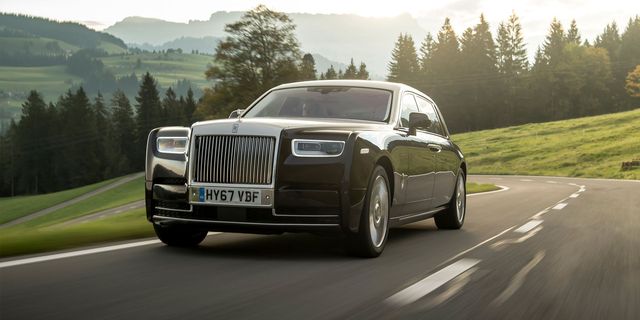 Land vehicle, Vehicle, Car, Luxury vehicle, Rolls-royce phantom, Rolls-royce, Sedan, Automotive design, Rolls-royce phantom coupé, Rolls-royce ghost, 