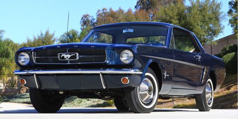 A subasta el primer Ford Mustang coupé de 1965