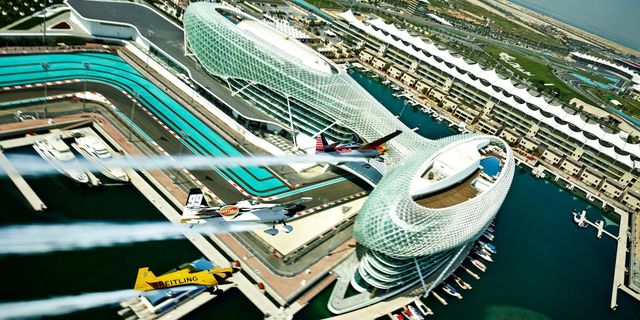 Naval architecture, Artificial island, Urban design, Architecture, Stadium, Aerial photography, Marina, Mixed-use, Vehicle, Sport venue, 