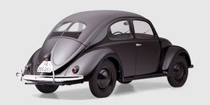 Land vehicle, Car, Vehicle, Motor vehicle, Coupé, Vintage car, Classic car, Volkswagen beetle, Automotive design, Antique car, 