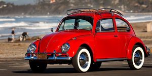 Land vehicle, Vehicle, Car, Motor vehicle, Classic, Coupé, Rim, Classic car, Volkswagen beetle, Antique car, 