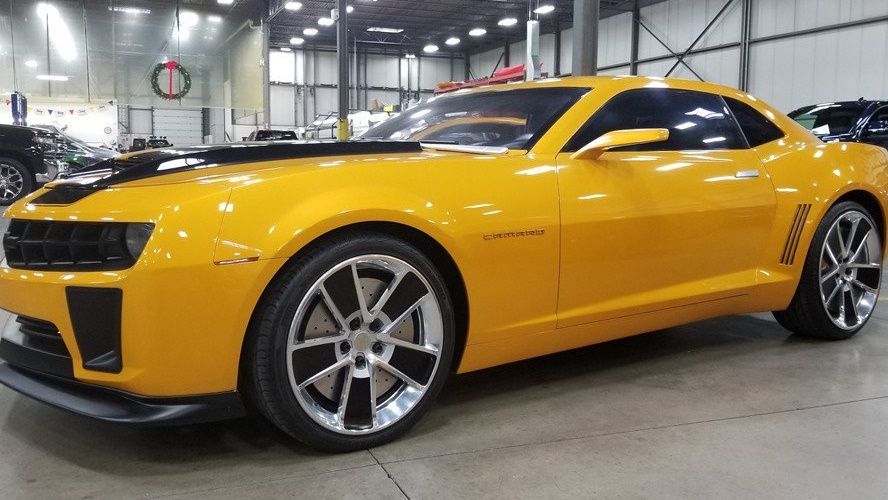 GM subasta cuatro Chevrolet Camaro 'Bumblebee' de la saga 'Transformers'