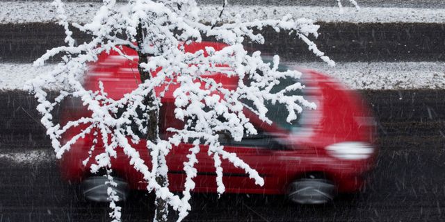 Red, Vehicle, Snow, Car, Freezing, Automotive design, City car, Frost, Compact car, Subcompact car, 
