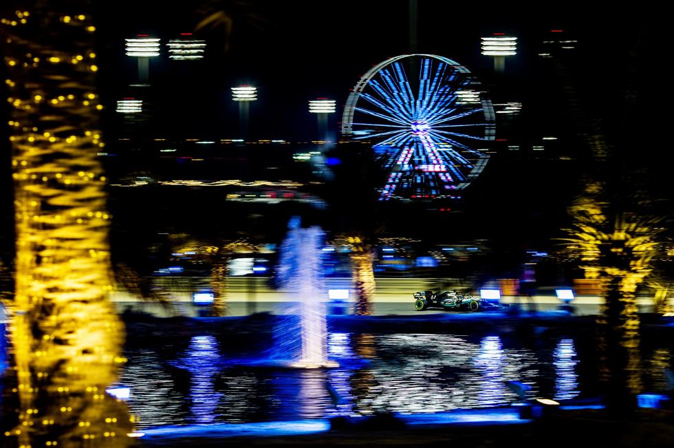 Ferris wheel, Reflection, Landmark, Water, Night, Tourist attraction, Light, Wheel, Lighting, Metropolis, 