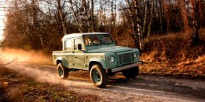 Land vehicle, Vehicle, Car, Off-road vehicle, Off-roading, Land rover defender, Sport utility vehicle, Land rover series, Automotive tire, Jeep, 