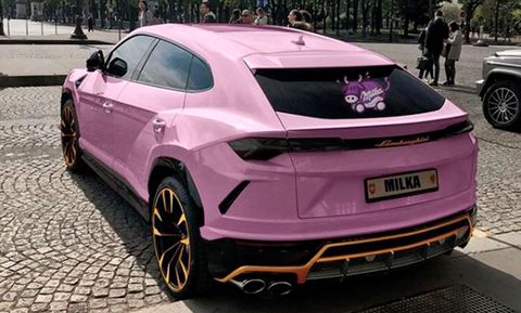 Este Lamborghini Urus ha sido transformado en la nueva “mascota” de Milka