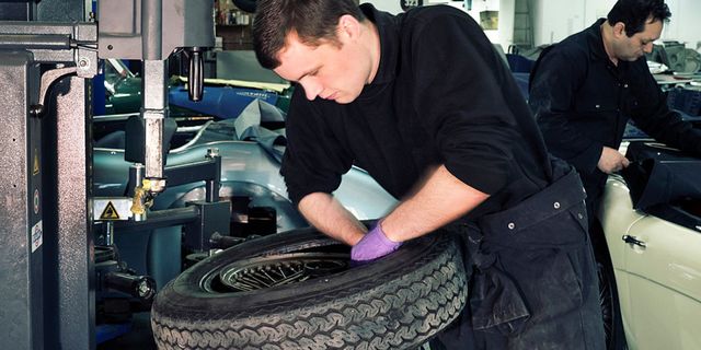 tire, automotive tire, auto part, automotive wheel system, auto mechanic, wheel, mechanic, automobile repair shop, tread, rim,