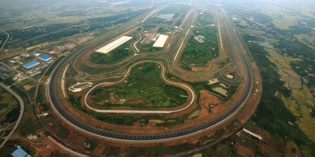 Road, Green, Infrastructure, Landscape, Plain, Street, Highway, Thoroughfare, Land lot, Bird's-eye view, 