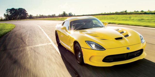 Automotive design, Yellow, Vehicle, Hood, Land vehicle, Road, Performance car, Car, Plain, Fender, 