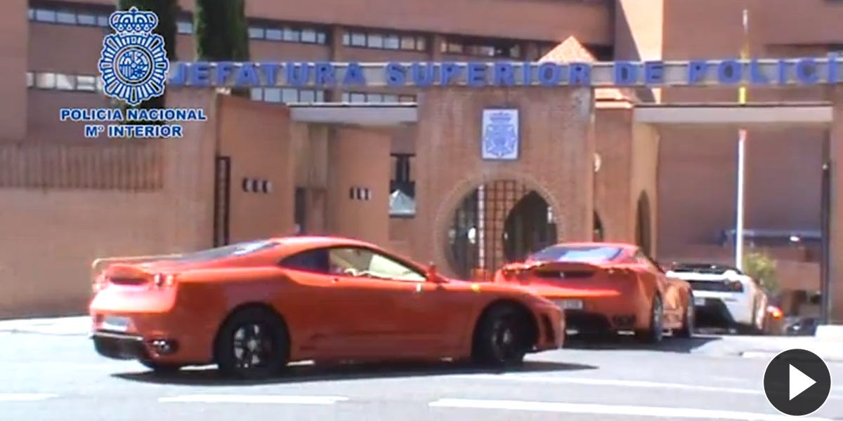 www.caranddriver.com