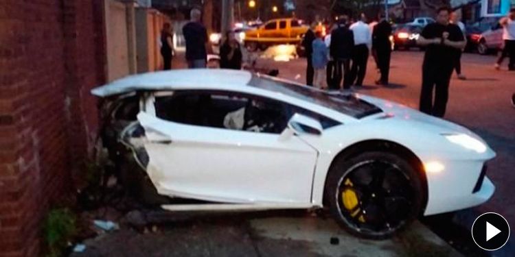Un Lamborghini Aventador se parte por la mitad en un desgraciado accidente