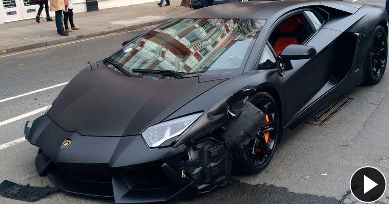Un Lamborghini Aventador protagoniza un accidente en cadena en Londres