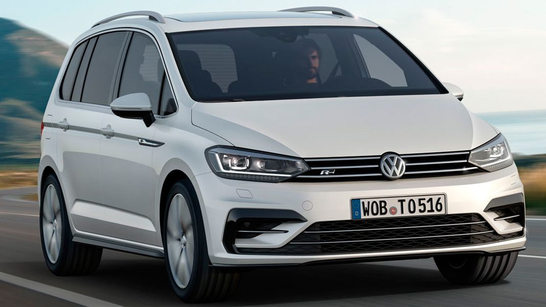 Volkswagen Touran 2015: Piensa por todos