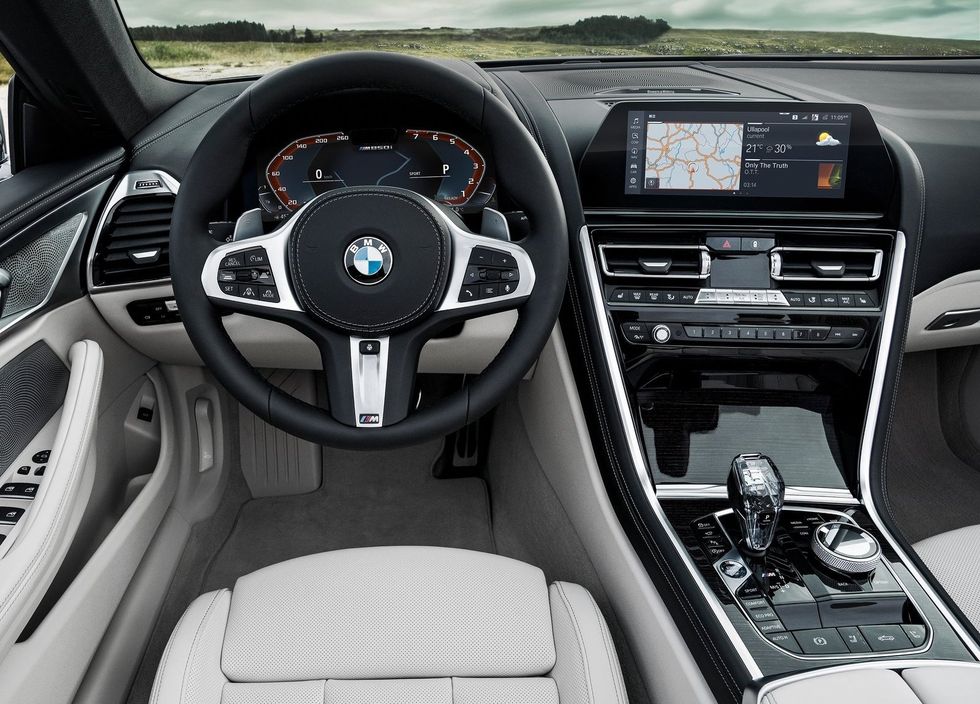 BMW Serie 8 Cabrio - interior