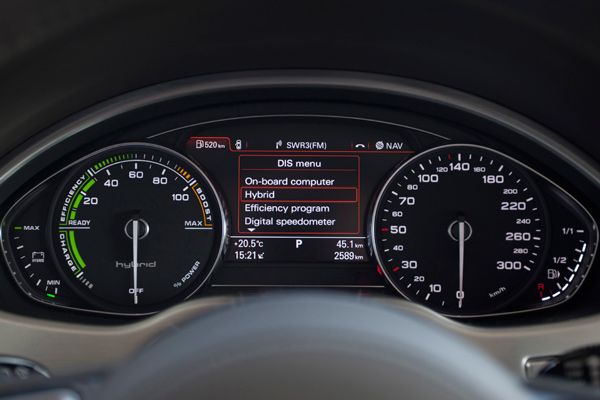 Speedometer, Gauge, Tachometer, Black, Measuring instrument, Trip computer, Fuel gauge, Odometer, Luxury vehicle, Coquelicot, 
