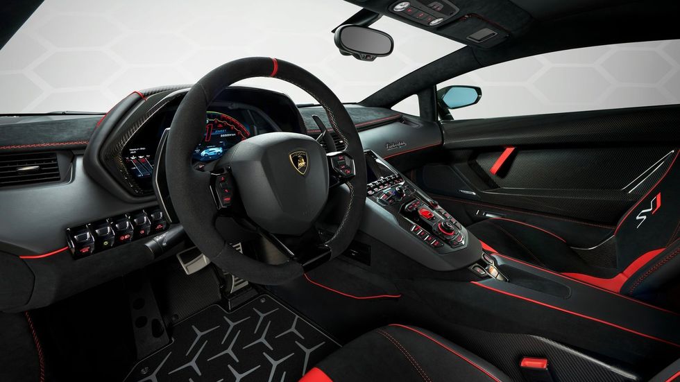 Land vehicle, Vehicle, Car, Steering wheel, Center console, Lamborghini aventador, Lamborghini, Supercar, Automotive design, Design, 