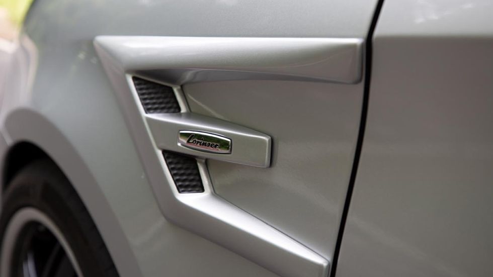Vehicle, Car, Vehicle door, Luxury vehicle, Door handle, 