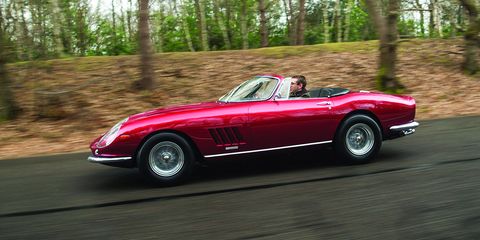 Este Ferrari 275 Gts 4 Nart Spyder Quiere Ser Uno De Los 10 Mas Caros Del Mundo