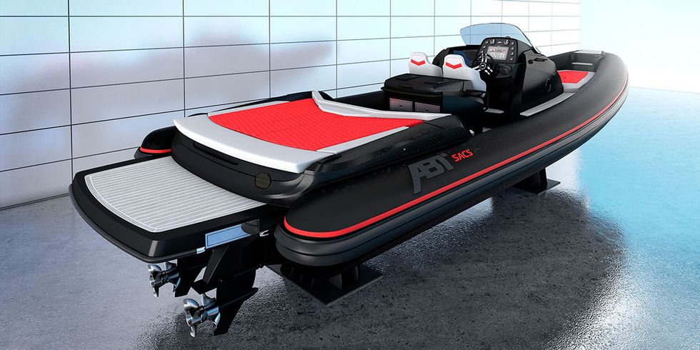 Vehicle, Water transportation, Speedboat, Boat, Bass boat, Phoenix boat, Inflatable boat, Boating, Rigid-hulled inflatable boat, Recreation, 
