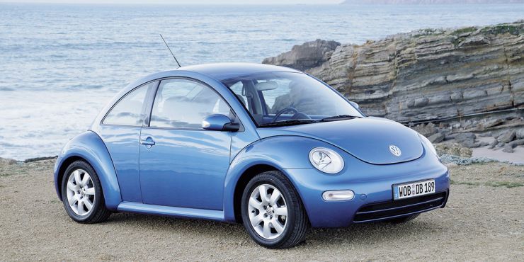 Land vehicle, Vehicle, Car, Volkswagen new beetle, Motor vehicle, Blue, Vehicle door, Sky, Volkswagen, Hubcap, 