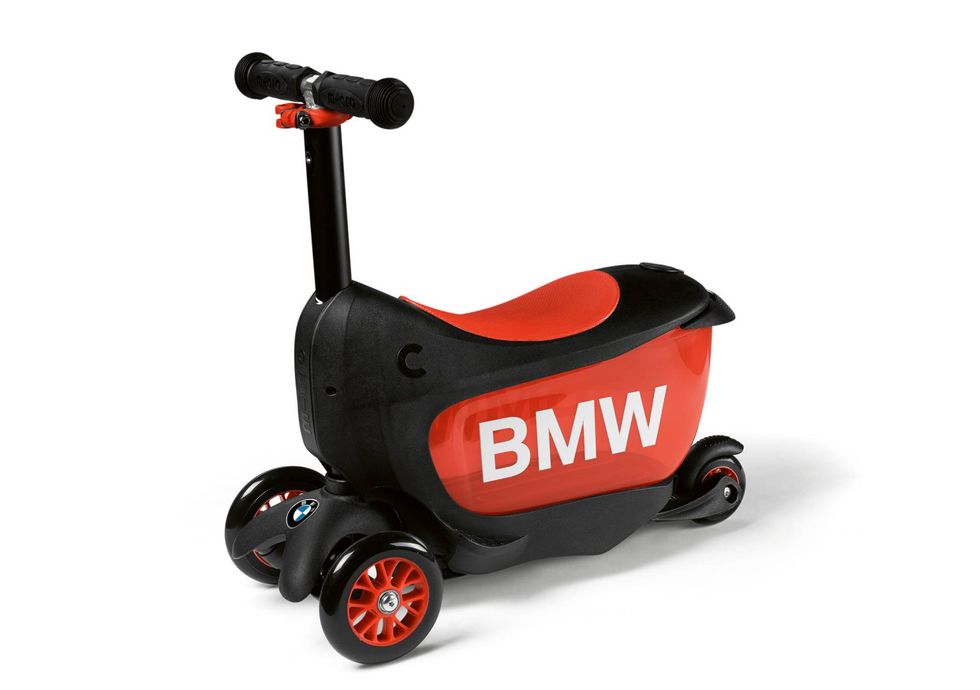 Vehicle, Riding toy, Product, Transport, Font, Rolling, Toy, Scooter, Wheel, Electric vehicle, 