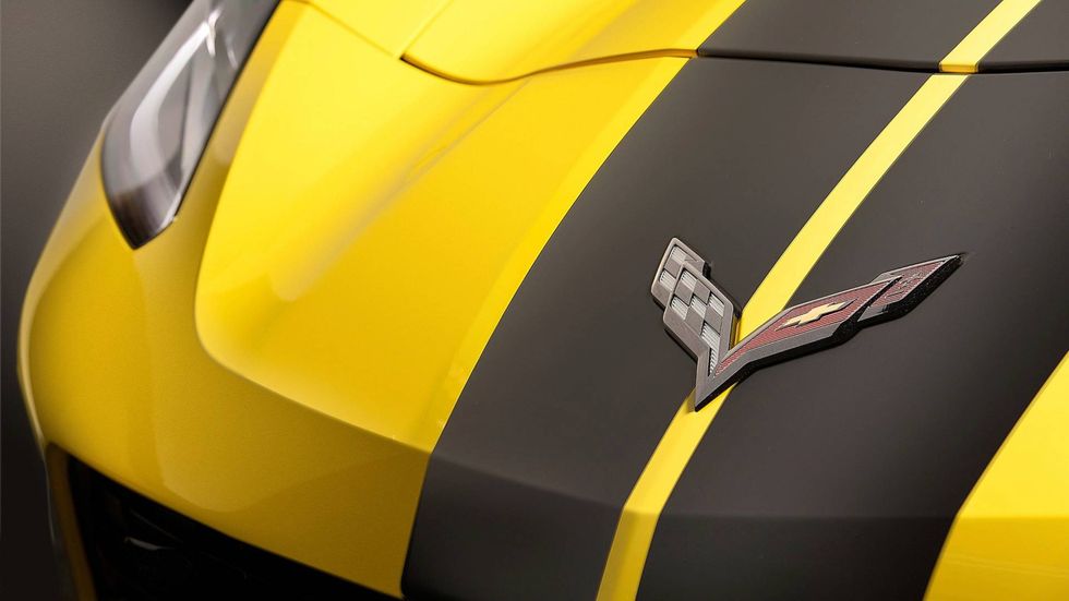 Yellow, Vehicle, Car, Automotive design, Automotive exterior, Hood, Supercar, Sports car, Lamborghini, Wheel, 