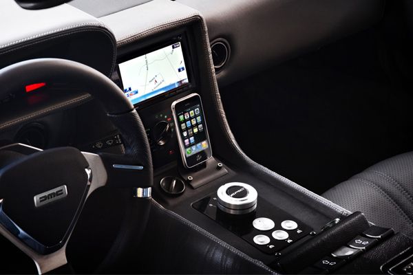 Motor vehicle, Steering part, Electronic device, Center console, Technology, Steering wheel, Vehicle audio, Luxury vehicle, Electronics, Gear shift, 