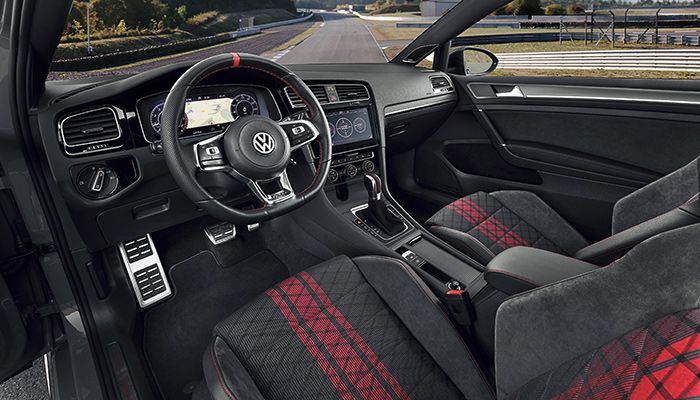 Land vehicle, Vehicle, Car, Steering wheel, Center console, Gear shift, Car seat, Volkswagen, Automotive design, Car seat cover, 
